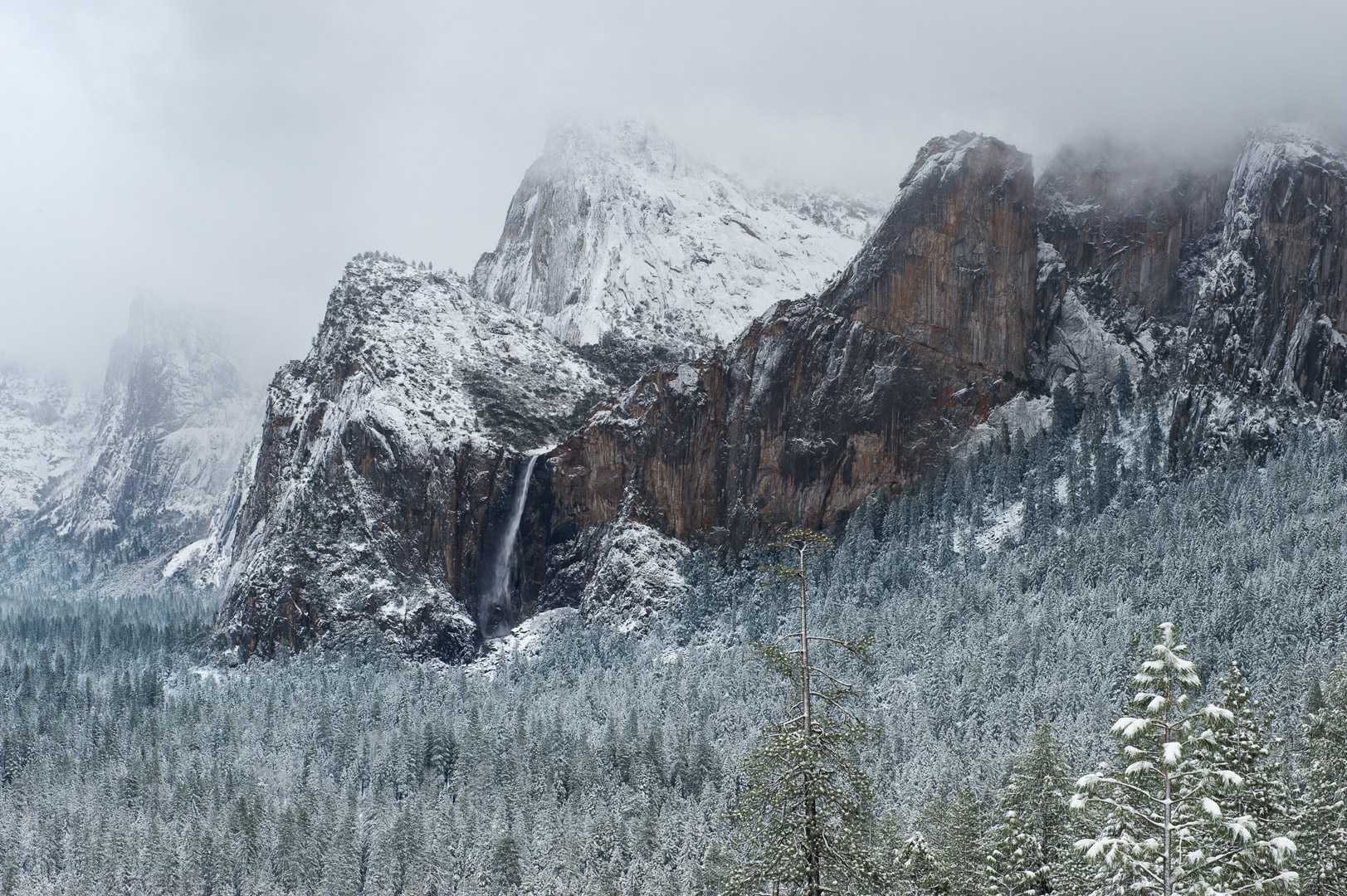 Yosemite, National Park, California, Winter, Landscape, Snow, Mountains, Waterfalls, Rivers, Vista, Iconic, Bridalveil Fall...